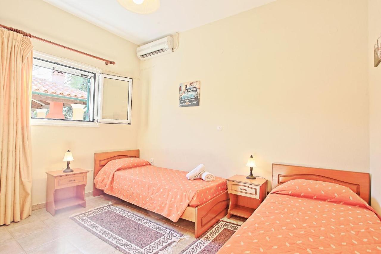 Bella Vasiliki Villa *
